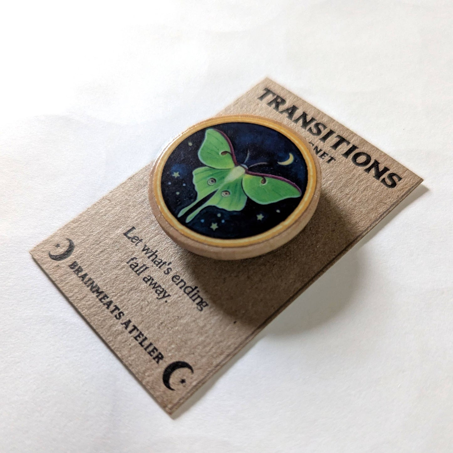 Brainmeats Atelier - Transitions Magnet – Luna Moth Token for Renewal