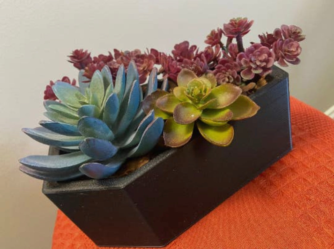 CMbeautifuldesigns - Coffin Planters