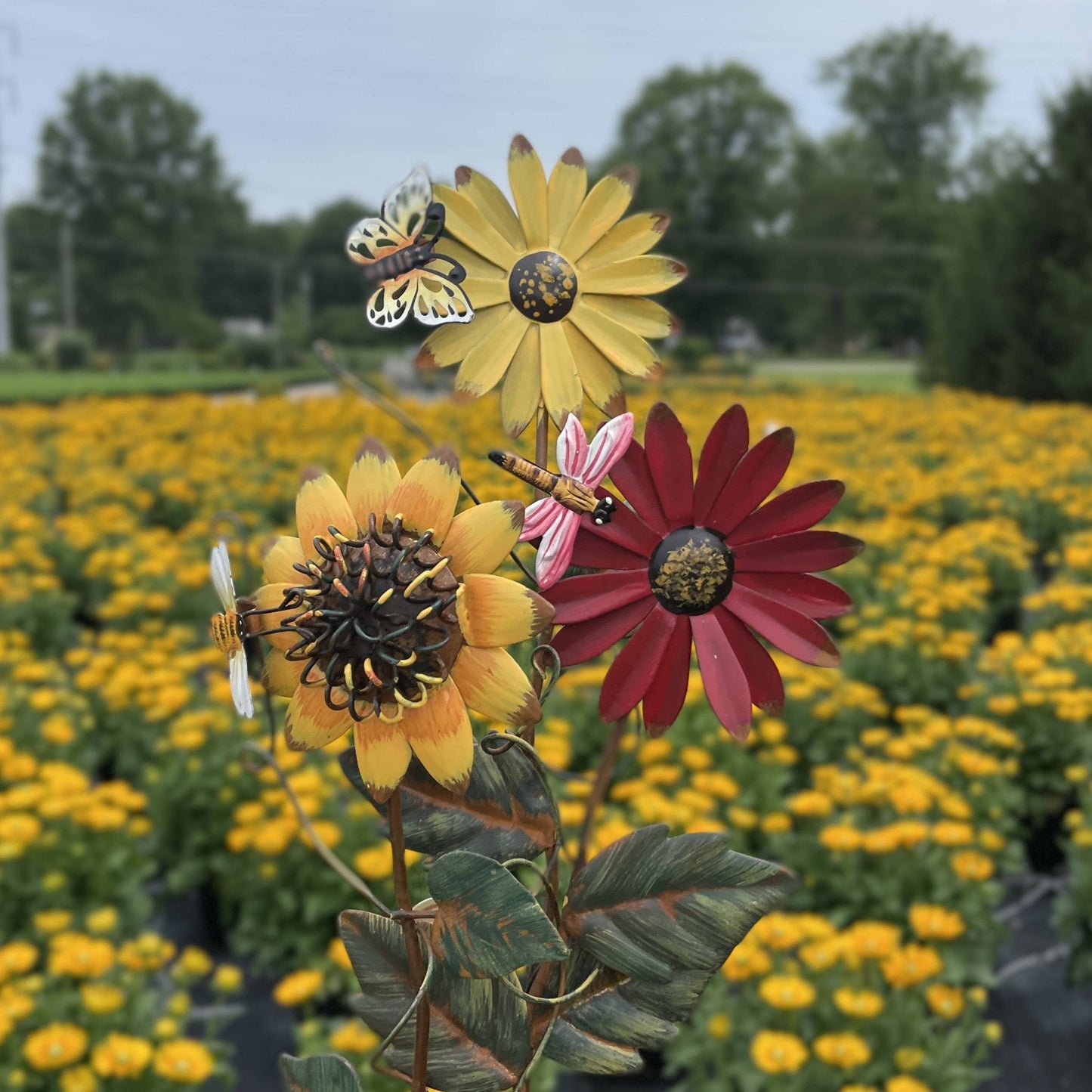 Thorsen's Greenhouse - Decorative Flower Plant Stakes: Red - Dragonfly