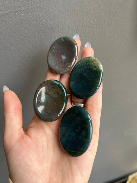 Sapphire & Sage - Moss Agate Crystal Worry Stone